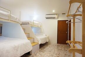 Boon Street Hostel