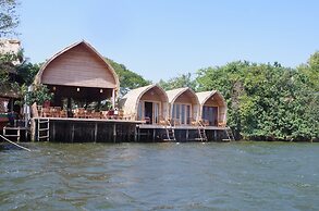 Bamboo Bungalow