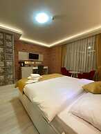 Gold Mina Hotel