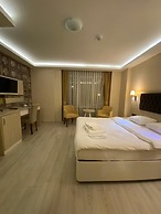 Gold Mina Hotel