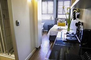 106 on Adderley Accommodation