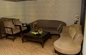 Hotel Centre Point