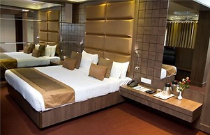 Hotel Centre Point