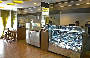 Hotel Centre Point