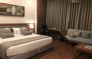 Hotel Centre Point