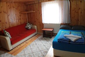 Uzungol Motel