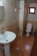 Uzungol Motel