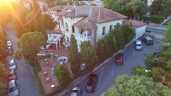 Hotel Ruža