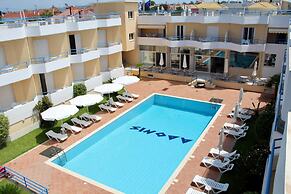 Adonis Hotel