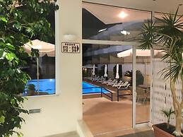 Adonis Hotel