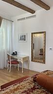 Priska Heritage Rooms