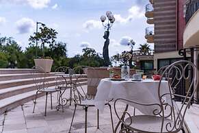 ALI HOTELS - Palace