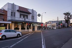 Charing Cross Hotel