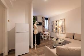 Flaminia Rooms&Suites