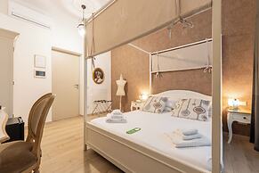 Flaminia Rooms&Suites