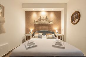 Flaminia Rooms&Suites