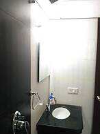Hotel Everest Inn