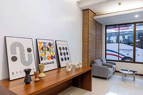 The President Hotel at Chokchai 4