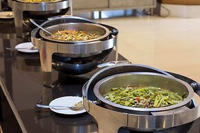 The President Hotel at Chokchai 4