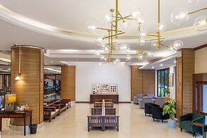The President Hotel at Chokchai 4