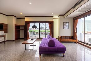 The President Hotel at Chokchai 4