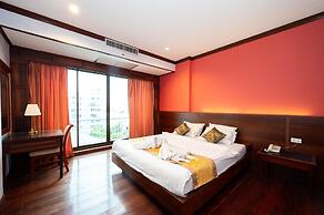 The President Hotel at Chokchai 4