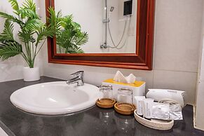 The President Hotel at Chokchai 4