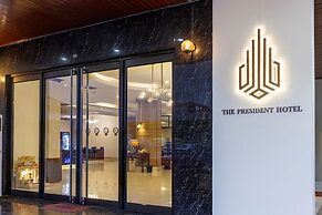 The President Hotel at Chokchai 4
