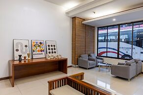 The President Hotel at Chokchai 4