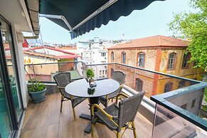 Loren Hotel Suites