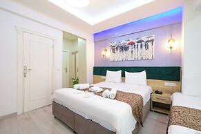 Loren Hotel Suites