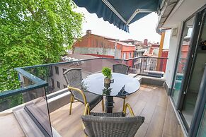 Loren Hotel Suites