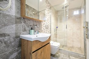 Loren Hotel Suites