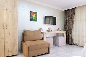 Loren Hotel Suites