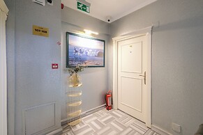 Loren Hotel Suites