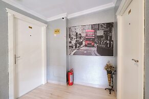 Loren Hotel Suites