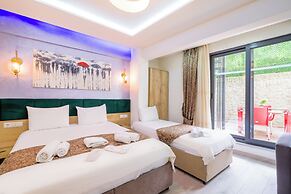 Loren Hotel Suites