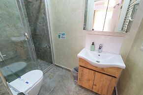 Loren Hotel Suites