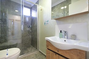 Loren Hotel Suites