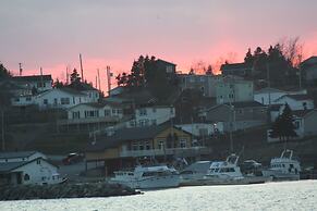 Inn By The Bay
