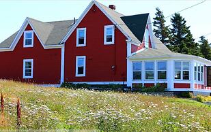 Inn By The Bay
