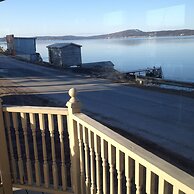 Inn By The Bay