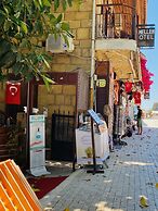 Hellen Hotel Side