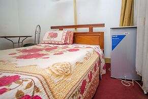 Brimax Hotel