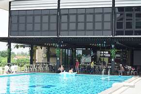 SR Residence Hotel