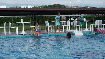 SR Residence Hotel