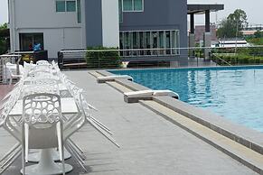 SR Residence Hotel