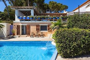 Mallorca front line property sea access