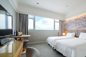 Warwick Hotel