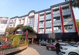 Grand Continental Hotel 